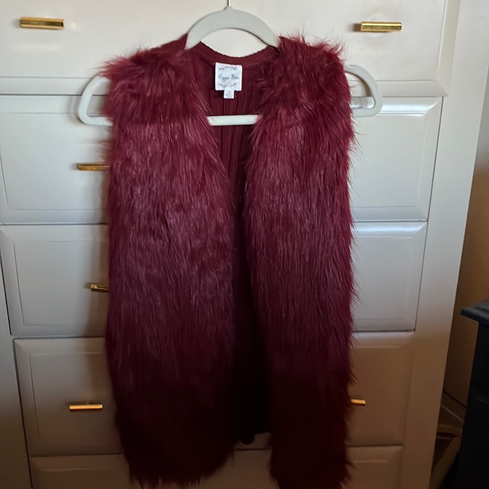 Hippie Rose Faux Fur Vest Size Large